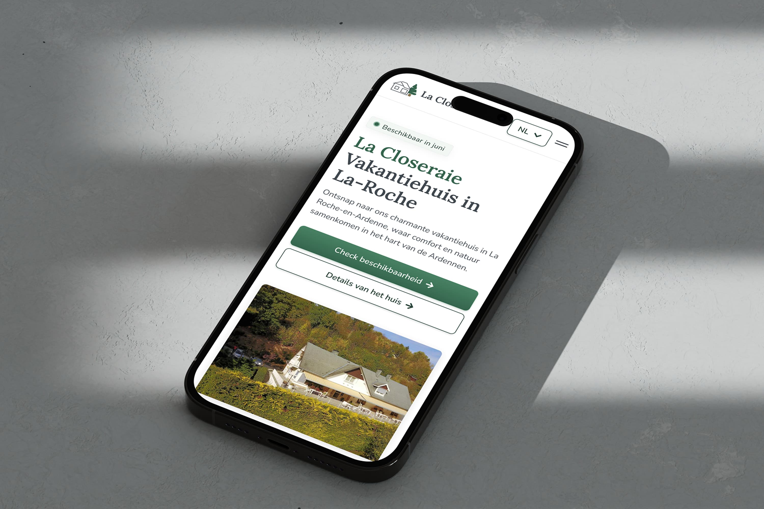 La Closeraie mockup on Apple devices