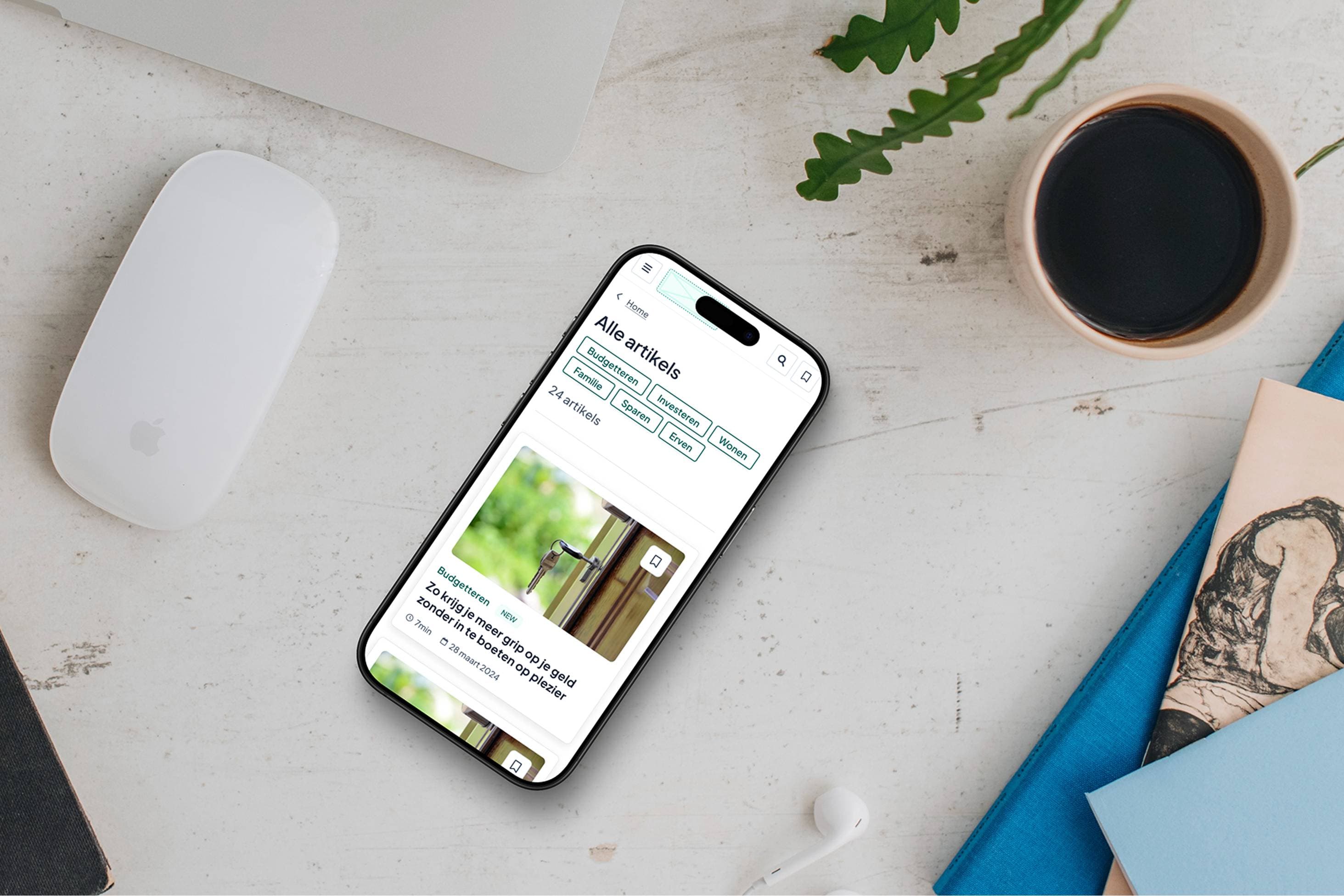 Slimvesteer mockup on Apple devices